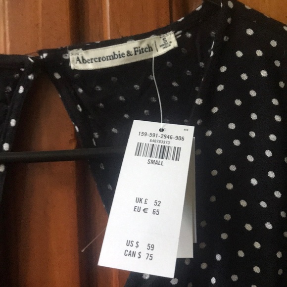 Abercrombie Back Cutout Romper - Picture 8 of 8